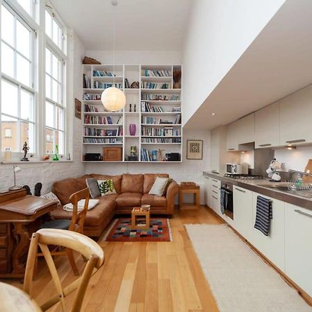 Charming 1 Bedroom Apartment In Old School House London Exteriör bild
