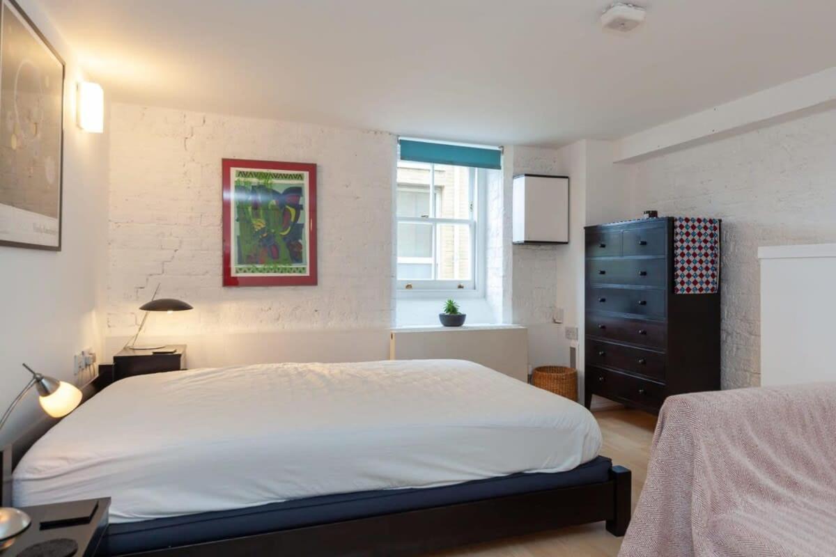 Charming 1 Bedroom Apartment In Old School House London Exteriör bild