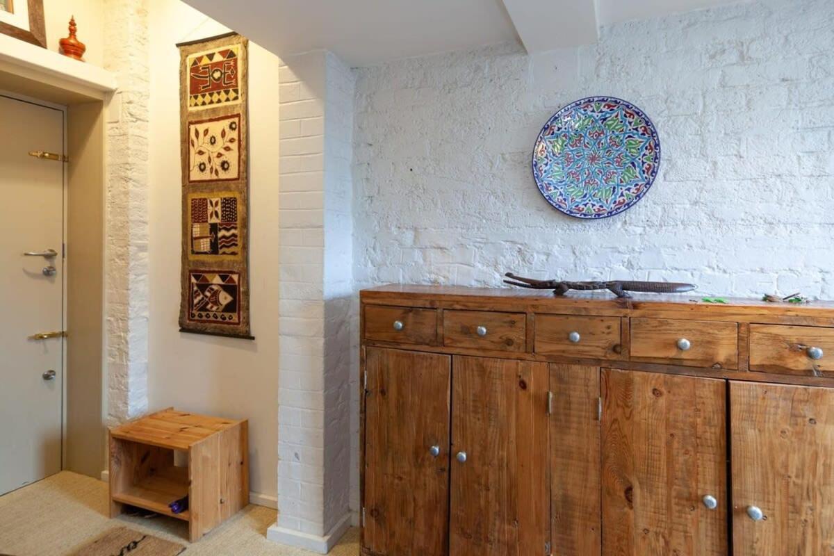 Charming 1 Bedroom Apartment In Old School House London Exteriör bild